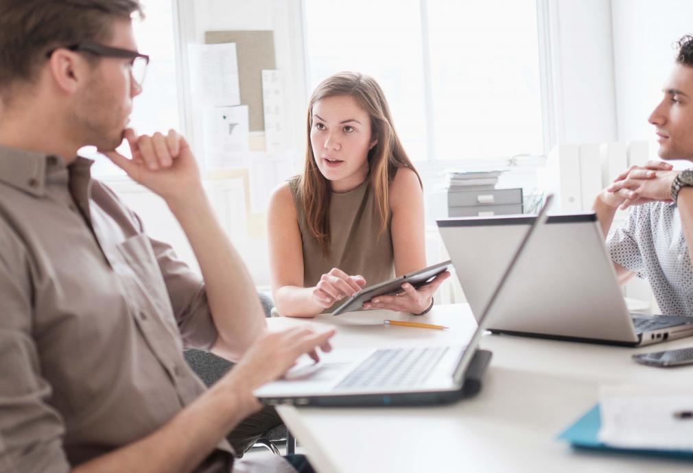 Cesine Escuela de Negocios & Comunicación: Curso en Administración de Empresas